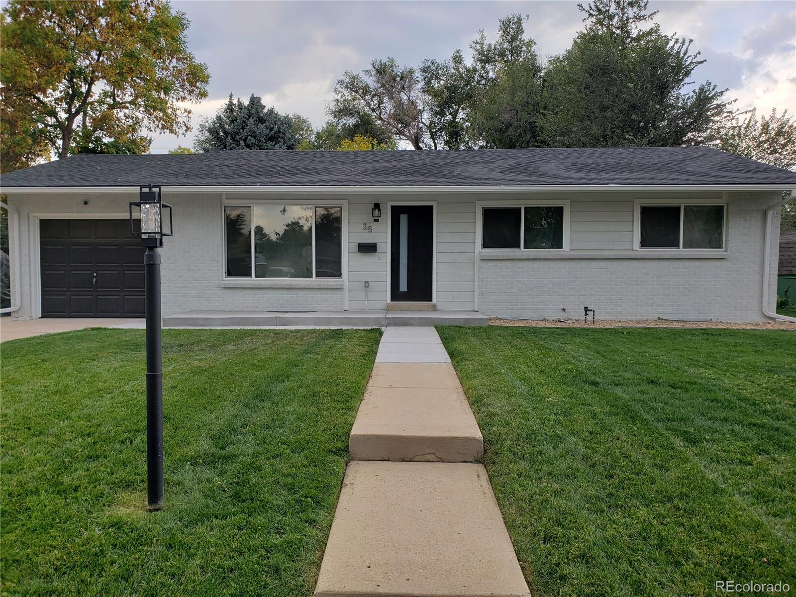 35 Everett Street Lakewood CO 80226