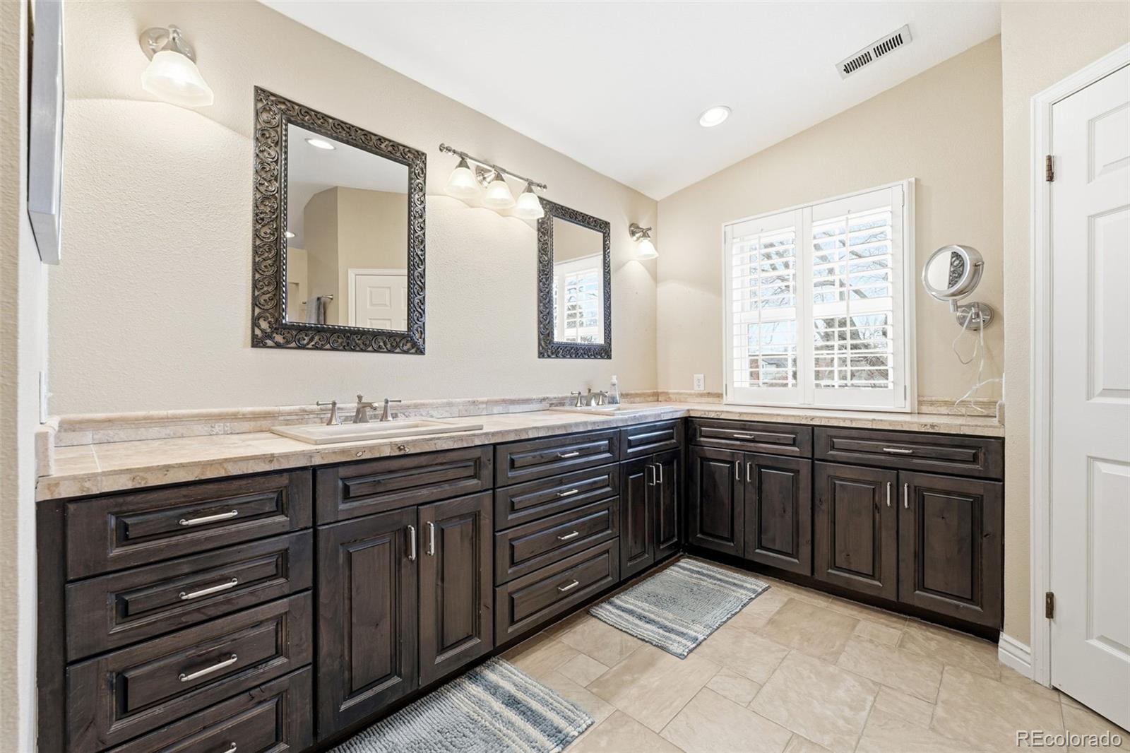 8464 E Geddes Place Centennial CO 80112