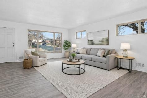 1502 E 110th Place Northglenn CO 80233