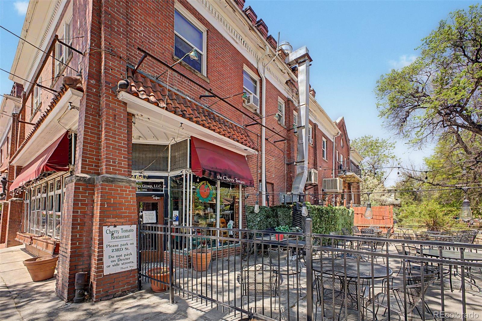 2671 Albion Street Denver CO 80207