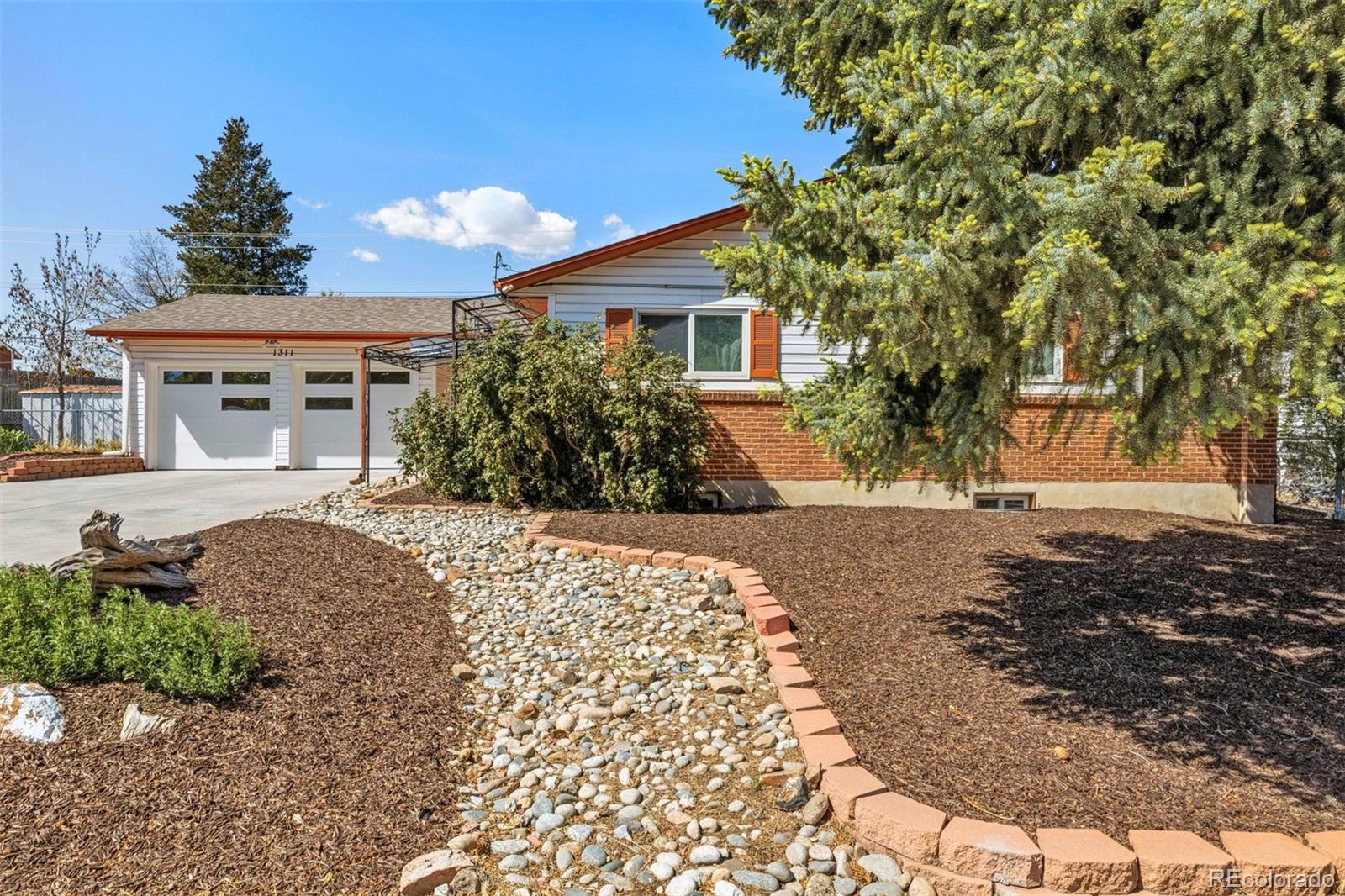 1311 Acacia Drive Colorado Springs CO 80907