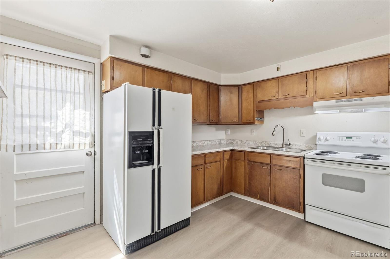 1311 Acacia Drive Colorado Springs CO 80907
