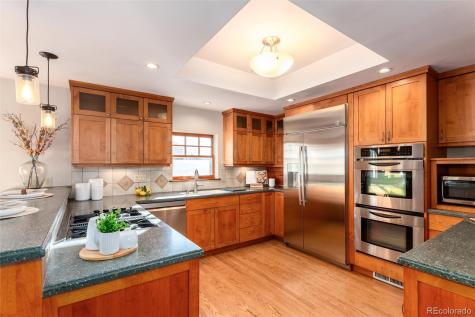 525 Elmira Street Aurora CO 80010