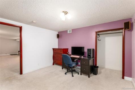 525 Elmira Street Aurora CO 80010