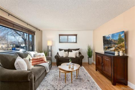525 Elmira Street Aurora CO 80010