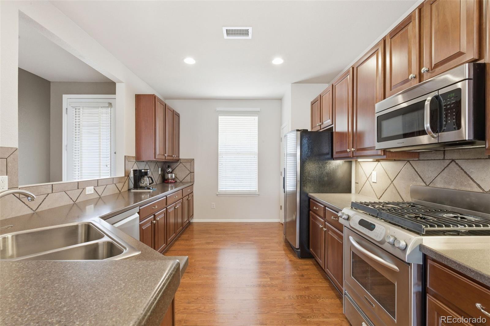875 Lehigh Circle Erie CO 80516