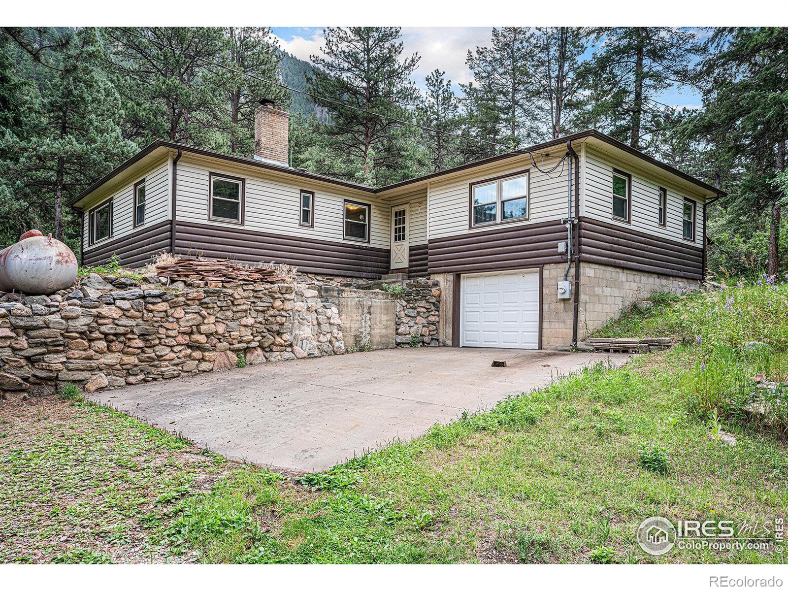 143 Waltonia Road Drake CO 80515