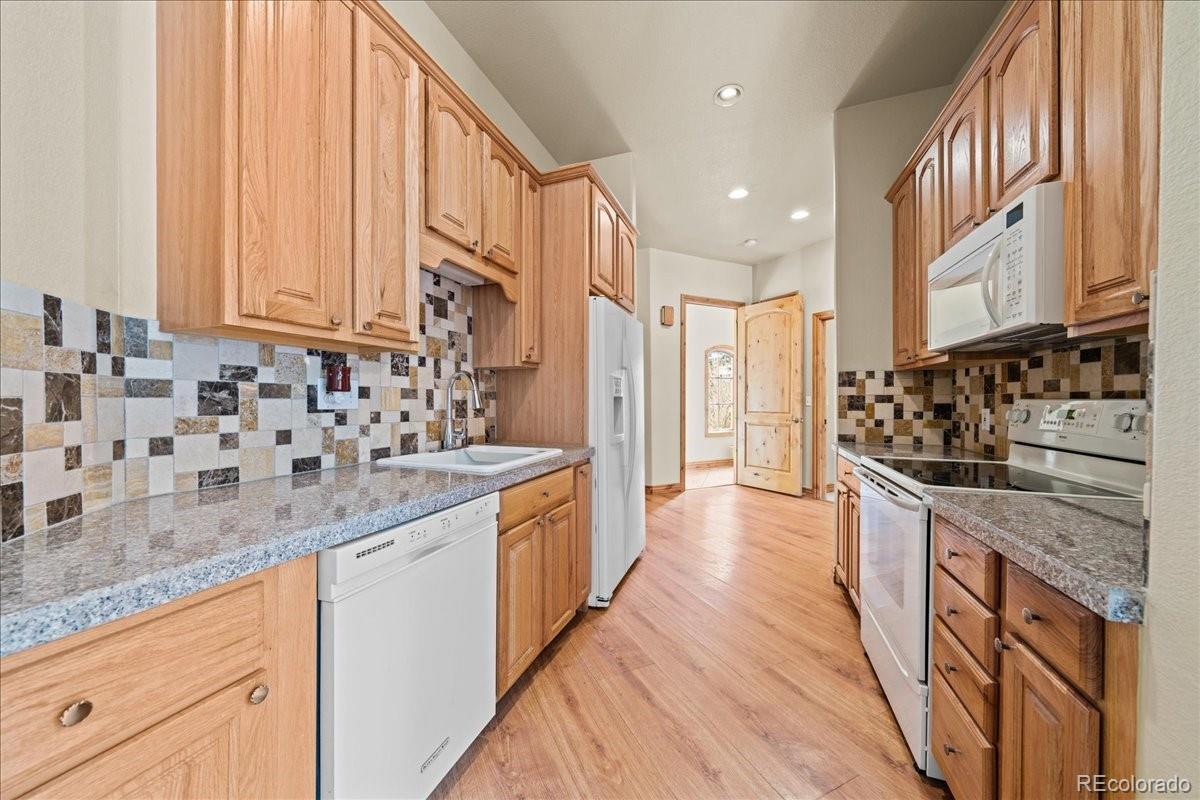 8111 S Homesteader Drive Morrison CO 80465