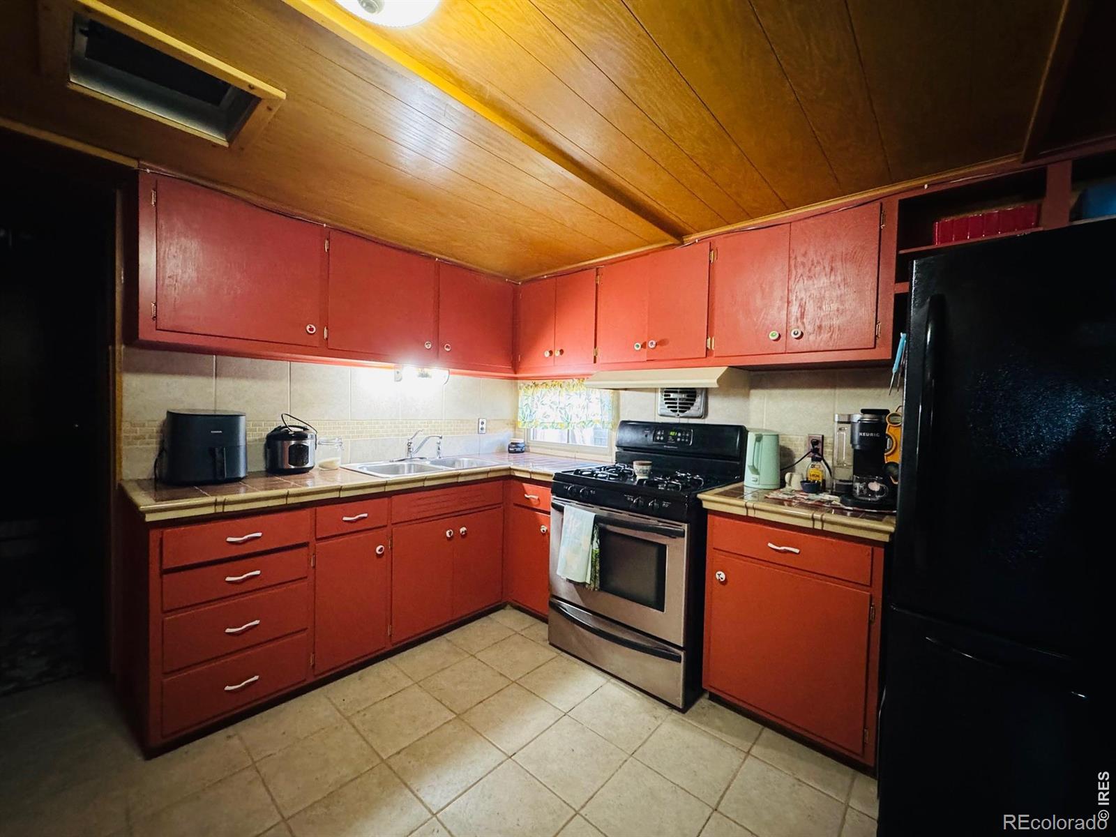 417 Grant Street Walden CO 80480