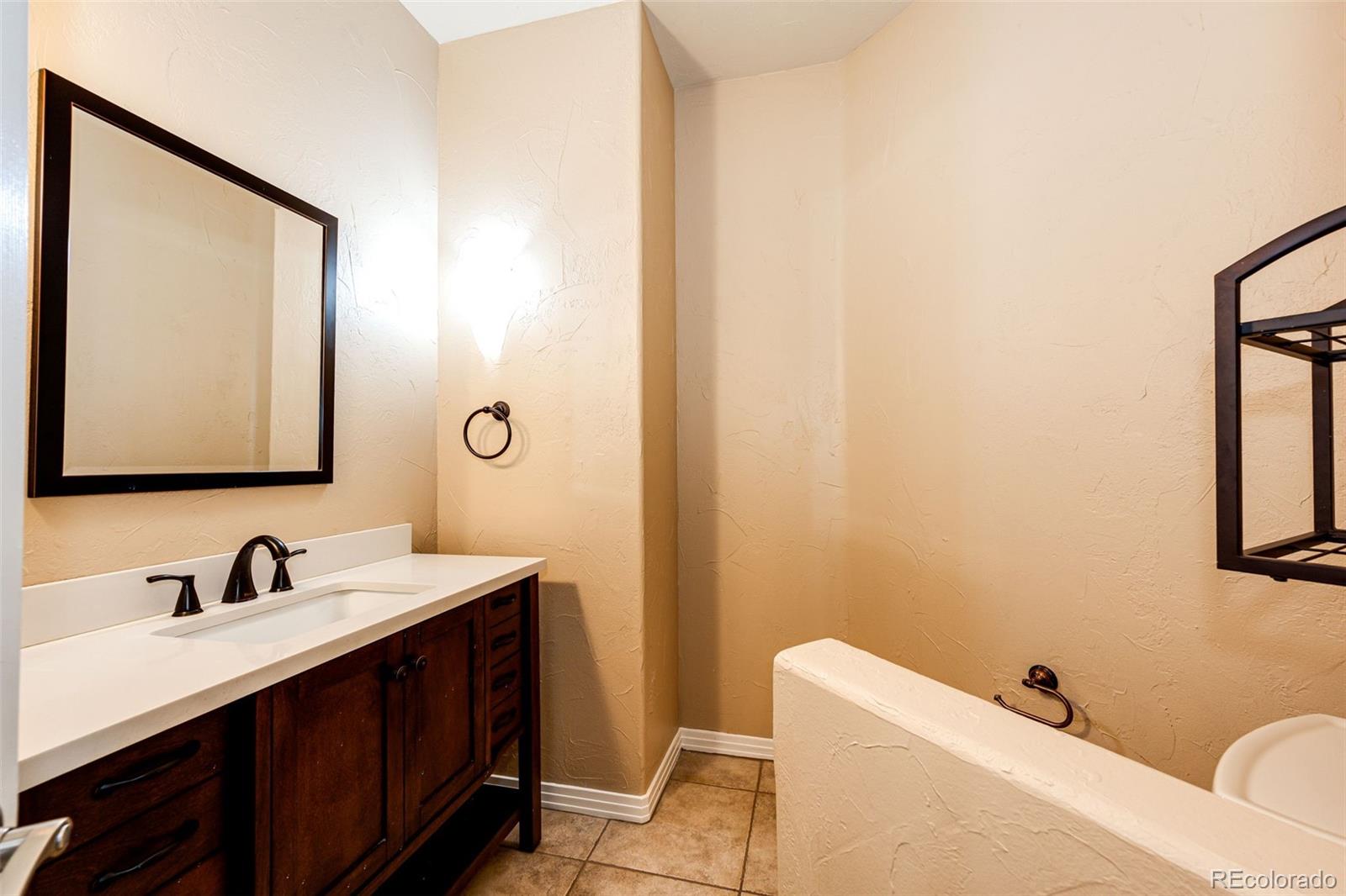 19076 E Maplewood Avenue Aurora CO 80016