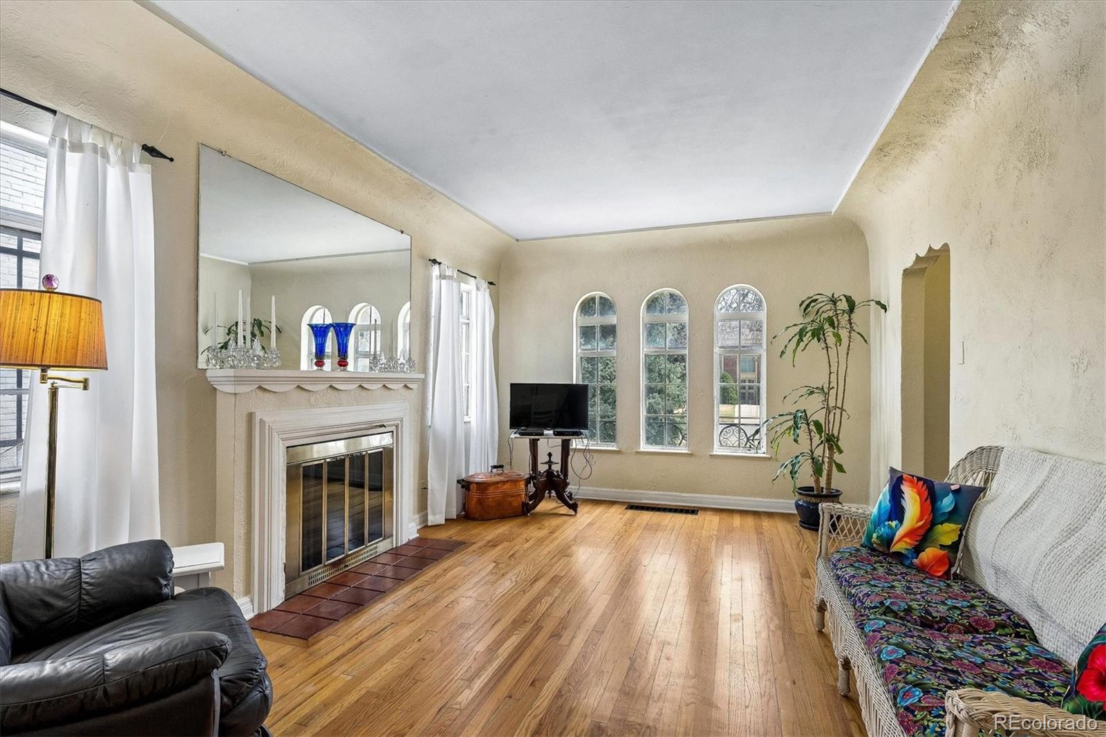 741 Hudson Street Denver CO 80220