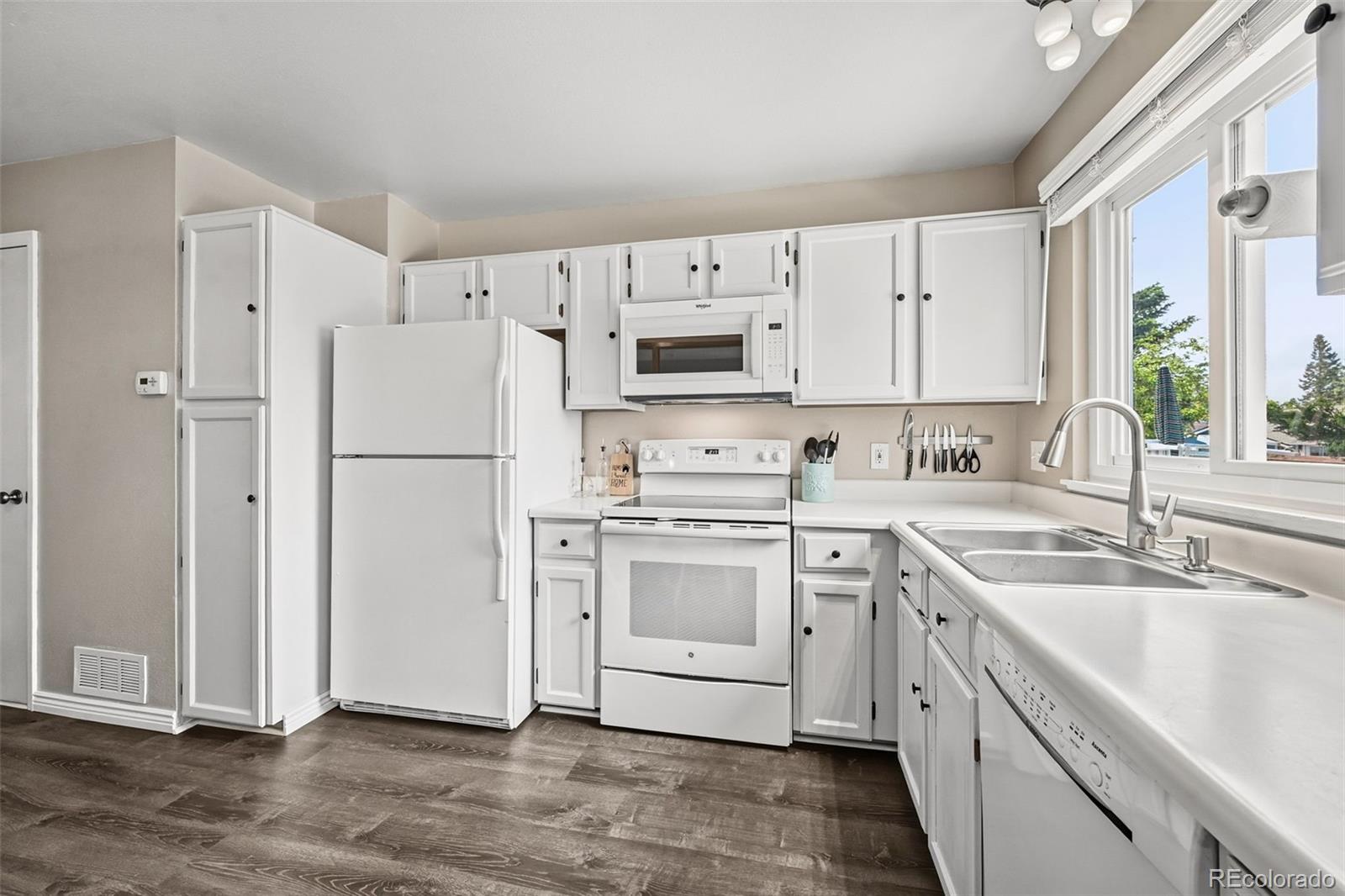 562 Arden Circle Highlands Ranch CO 80126