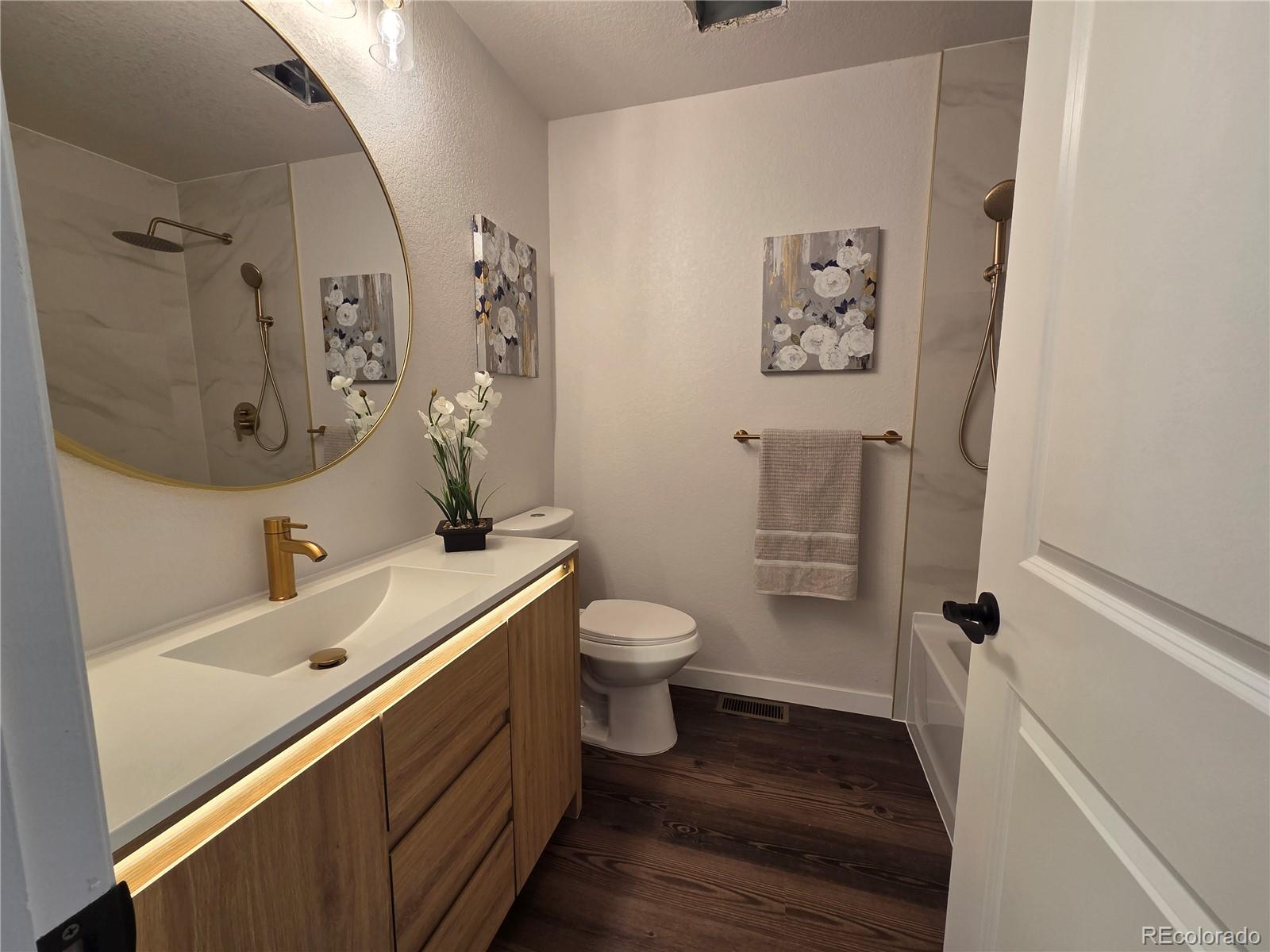 2341 S Kenton Street Aurora CO 80014