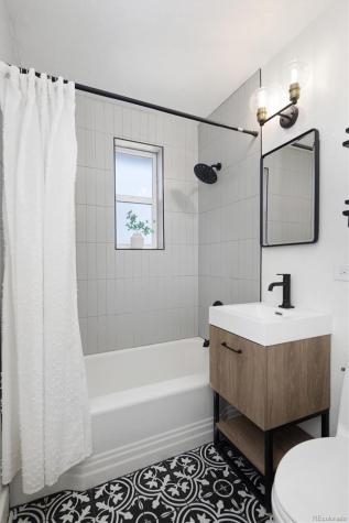 1317 Geneva Street Aurora CO 80010