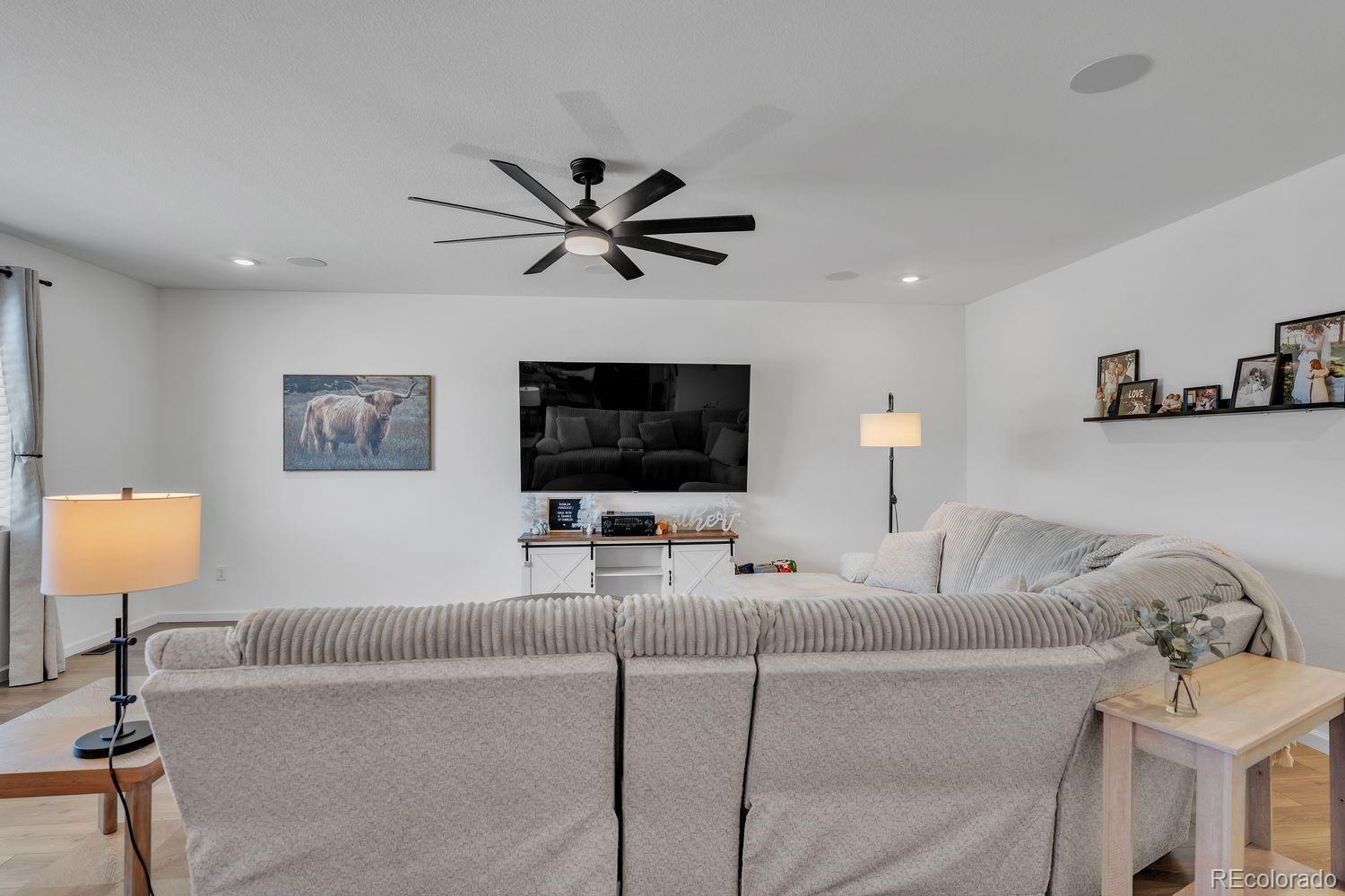 220 S Vandriver Way Aurora CO 80018
