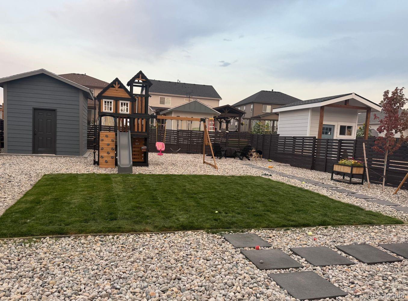 220 S Vandriver Way Aurora CO 80018