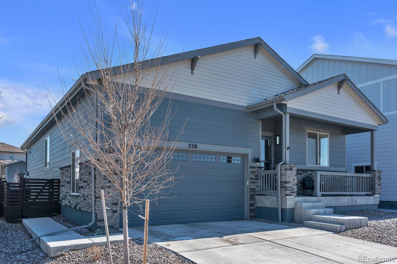220 S Vandriver Way Aurora CO 80018