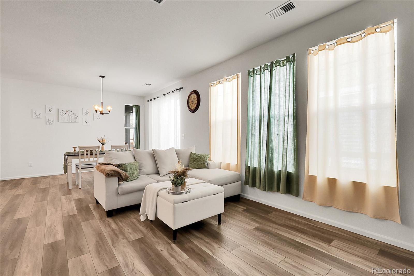 4358 S Nepal Court Centennial CO 80015