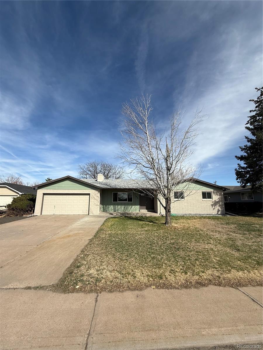 1654 Longbranch Street Strasburg CO 80136