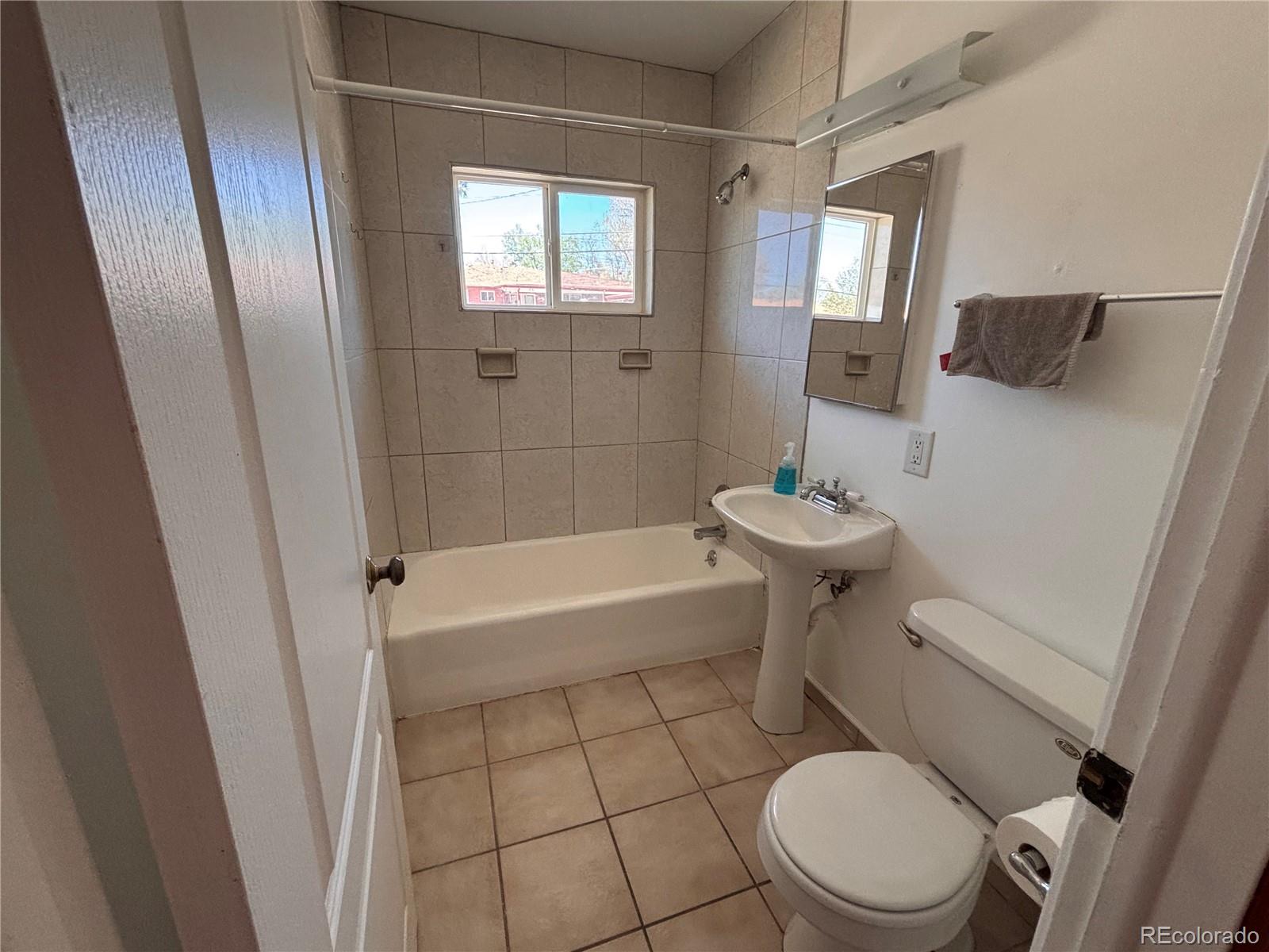 2771 S Perry Street Denver CO 80236