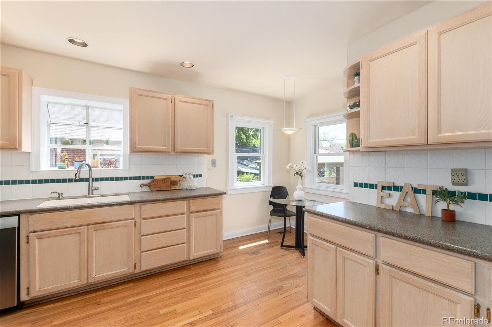1567 Ivanhoe Street Denver CO 80220