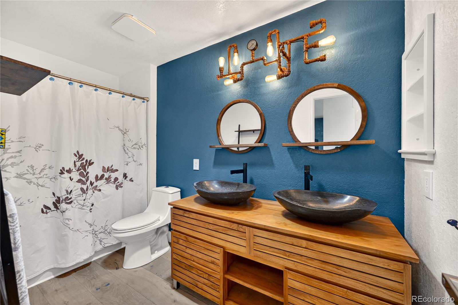 9608 Salem Court Highlands Ranch CO 80130