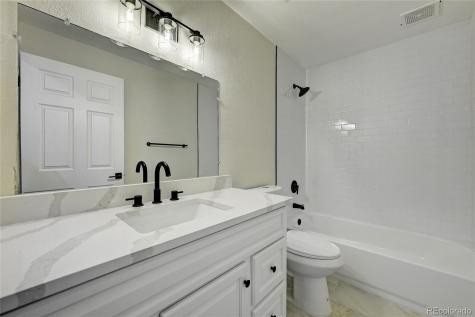 2903 S Walden Way Aurora CO 80013