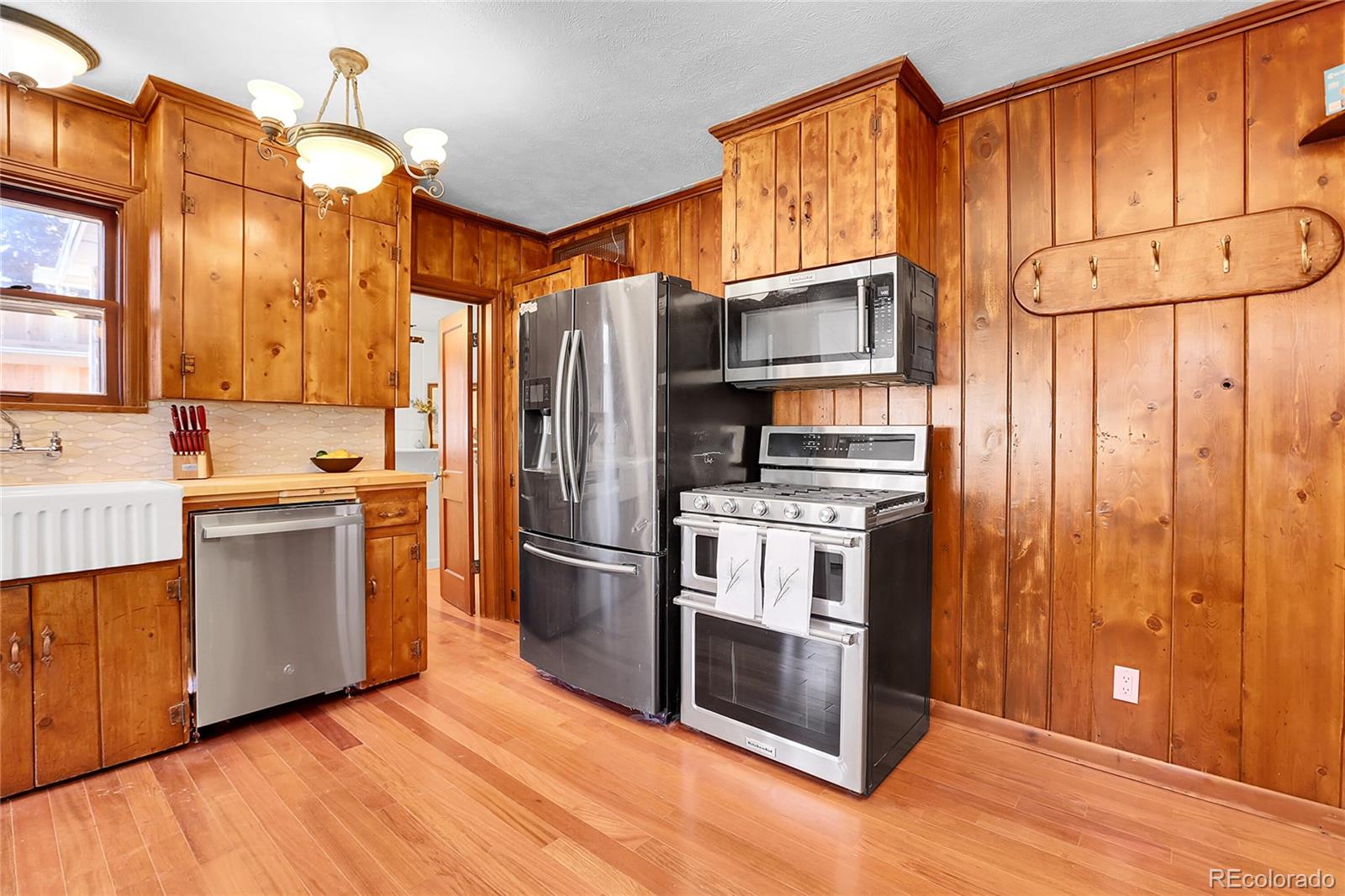 3425 Burnham Drive Kittredge CO 80457
