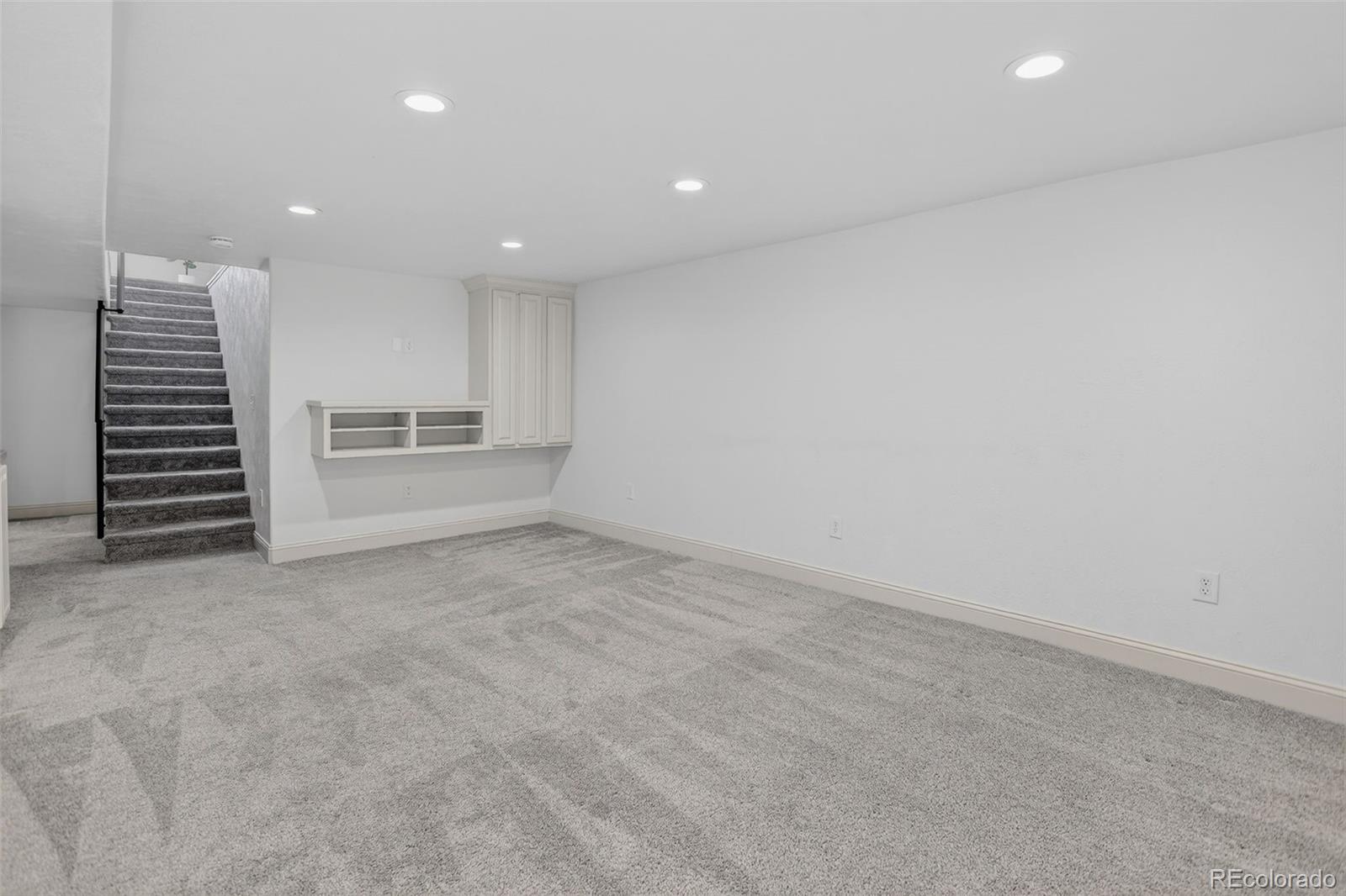 8226 S Dover Street Littleton CO 80128
