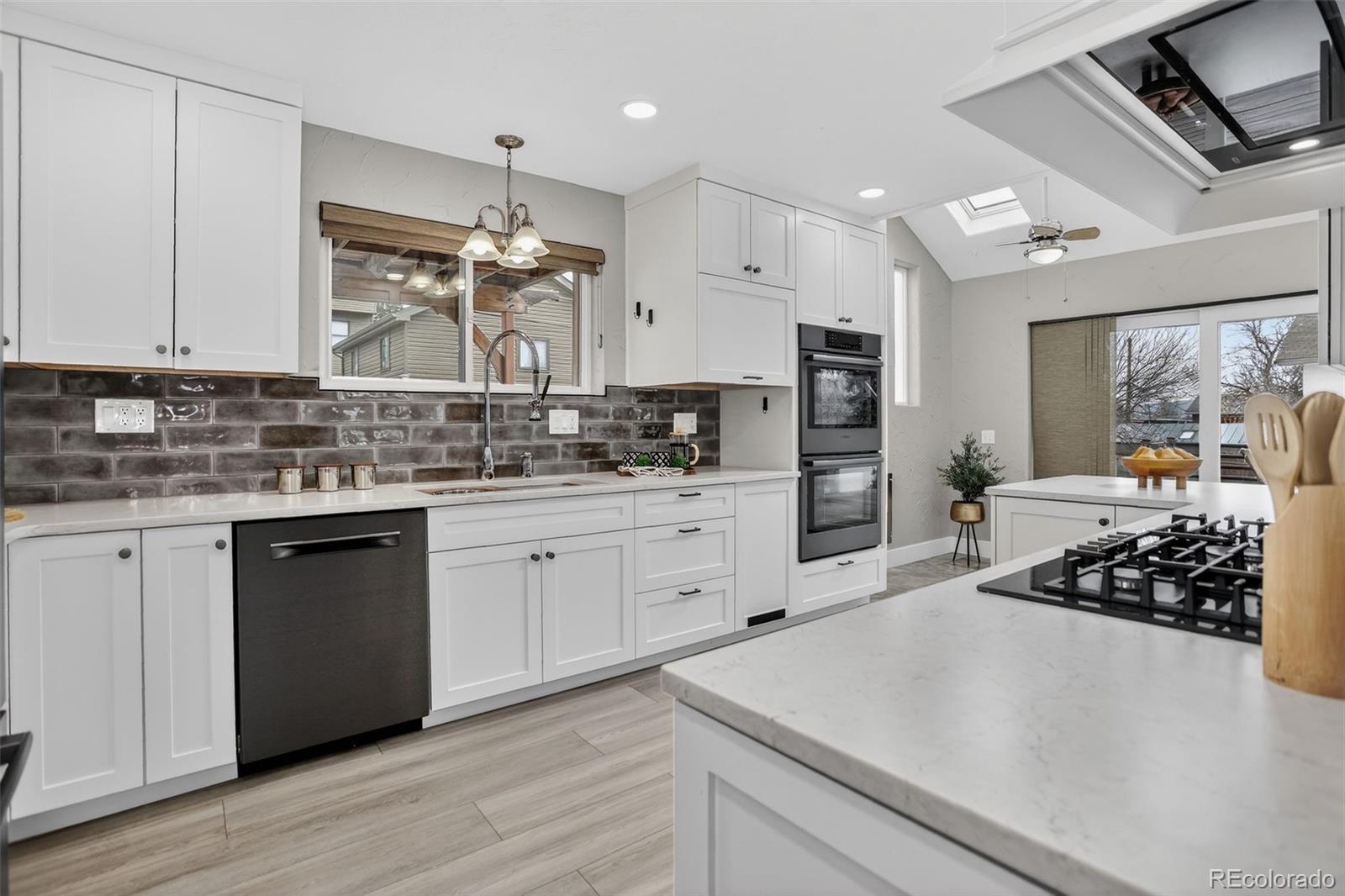 8226 S Dover Street Littleton CO 80128