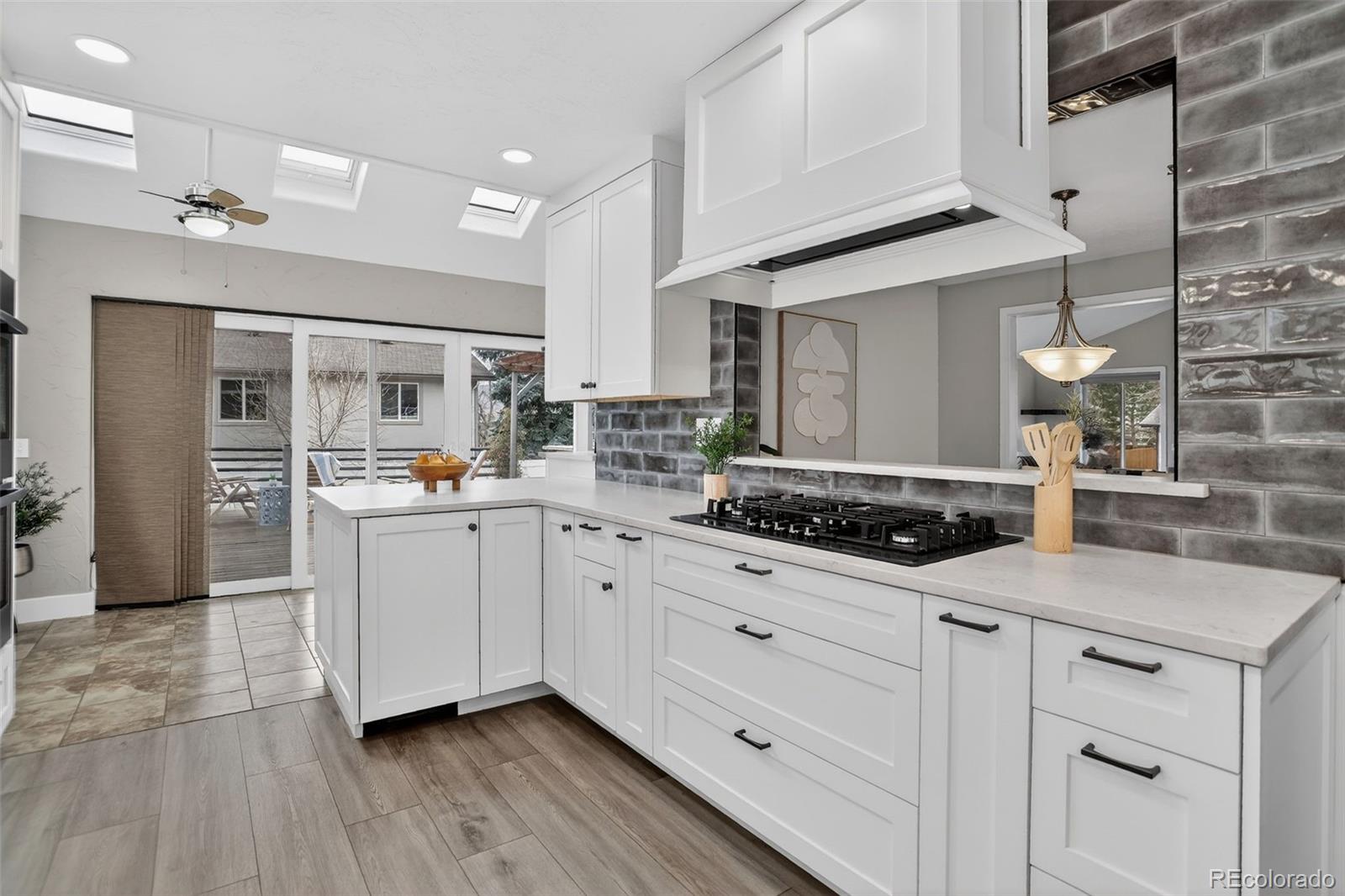 8226 S Dover Street Littleton CO 80128