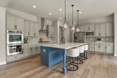 27500 E Lakeview Drive Aurora CO 80016
