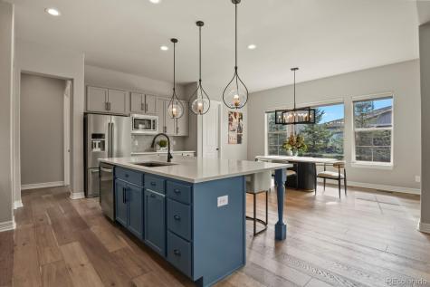 27500 E Lakeview Drive Aurora CO 80016