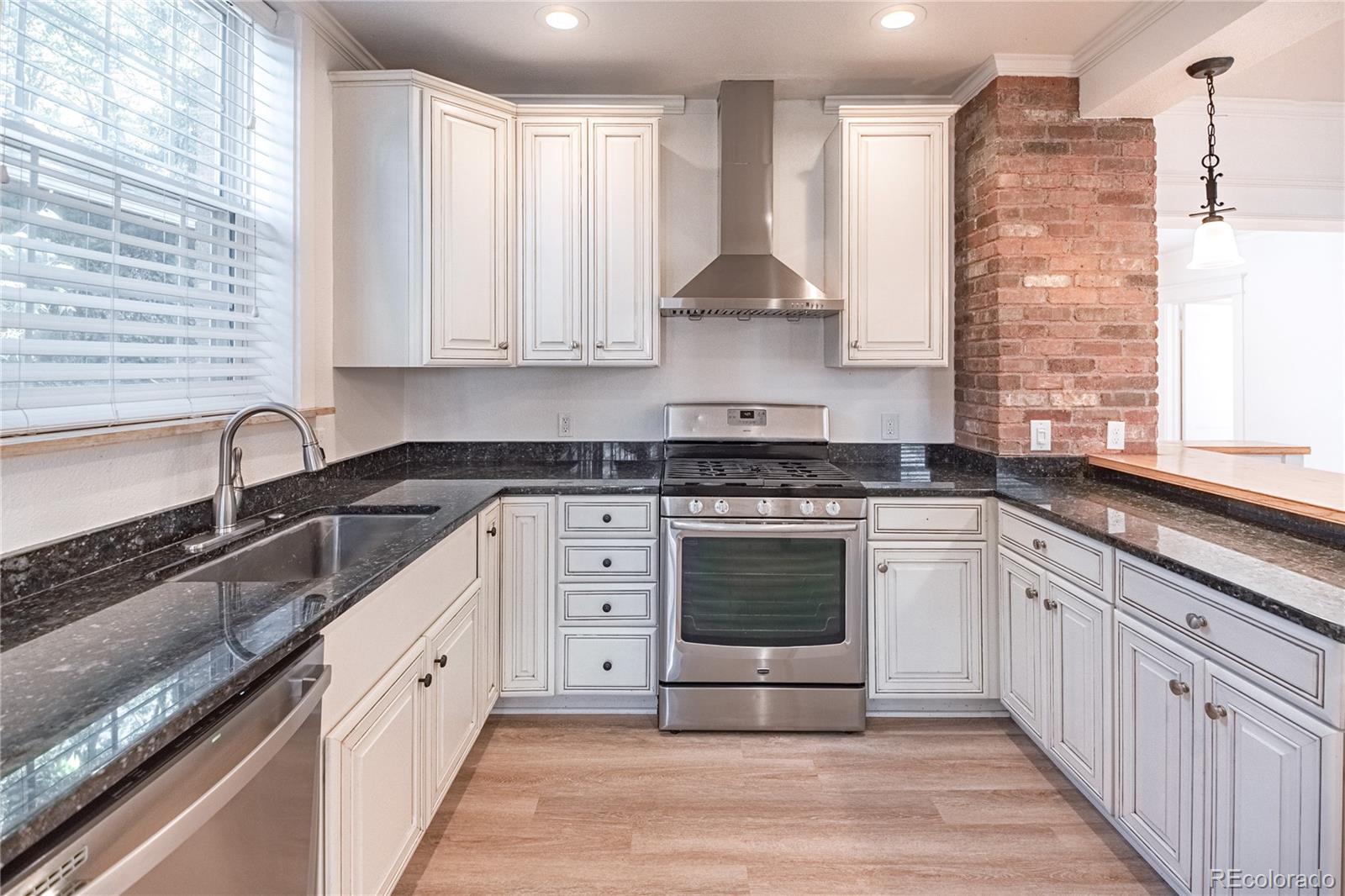 612 Harrison Street Denver CO 80206
