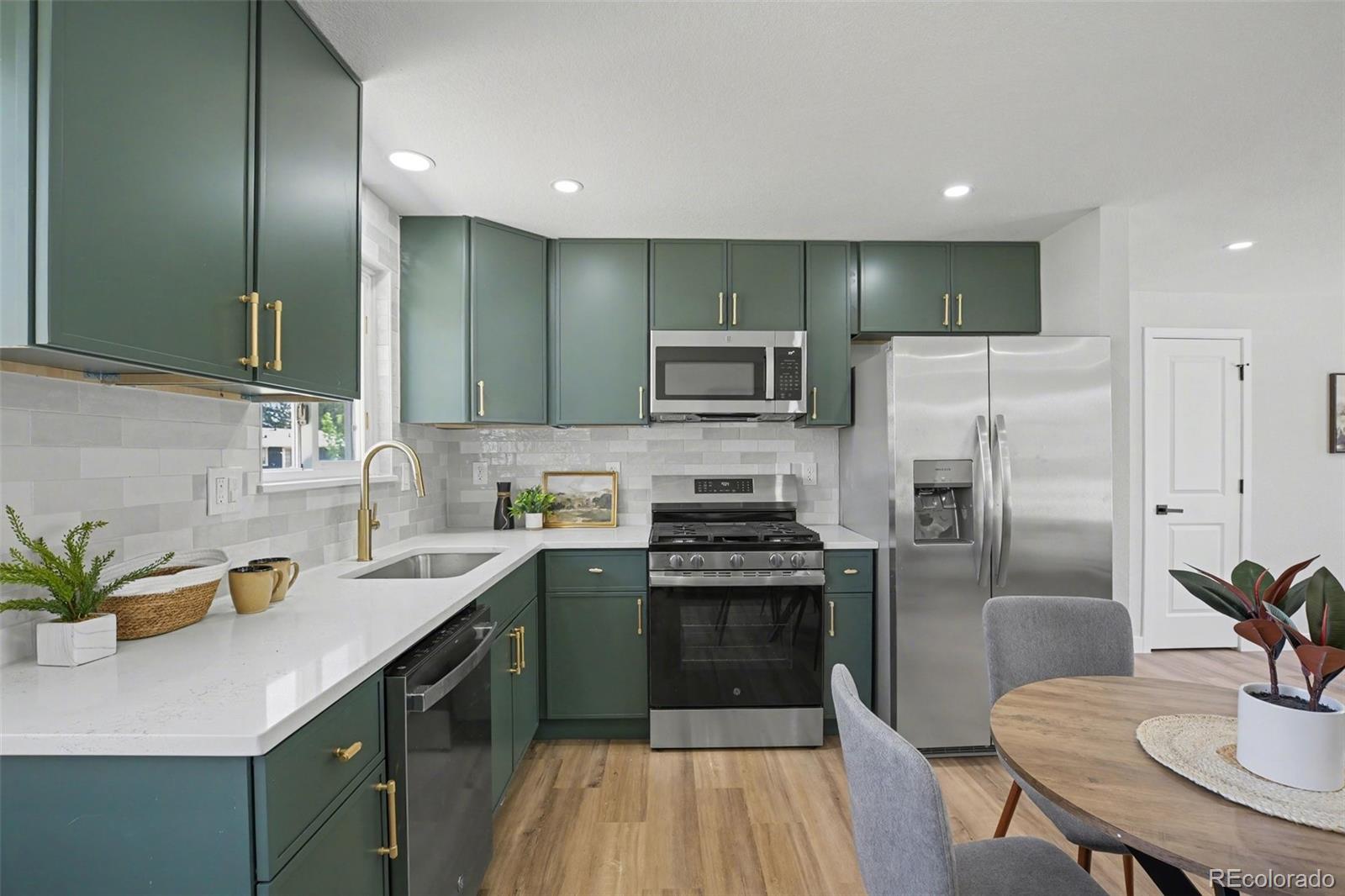 6163 W 78th Avenue Arvada CO 80003
