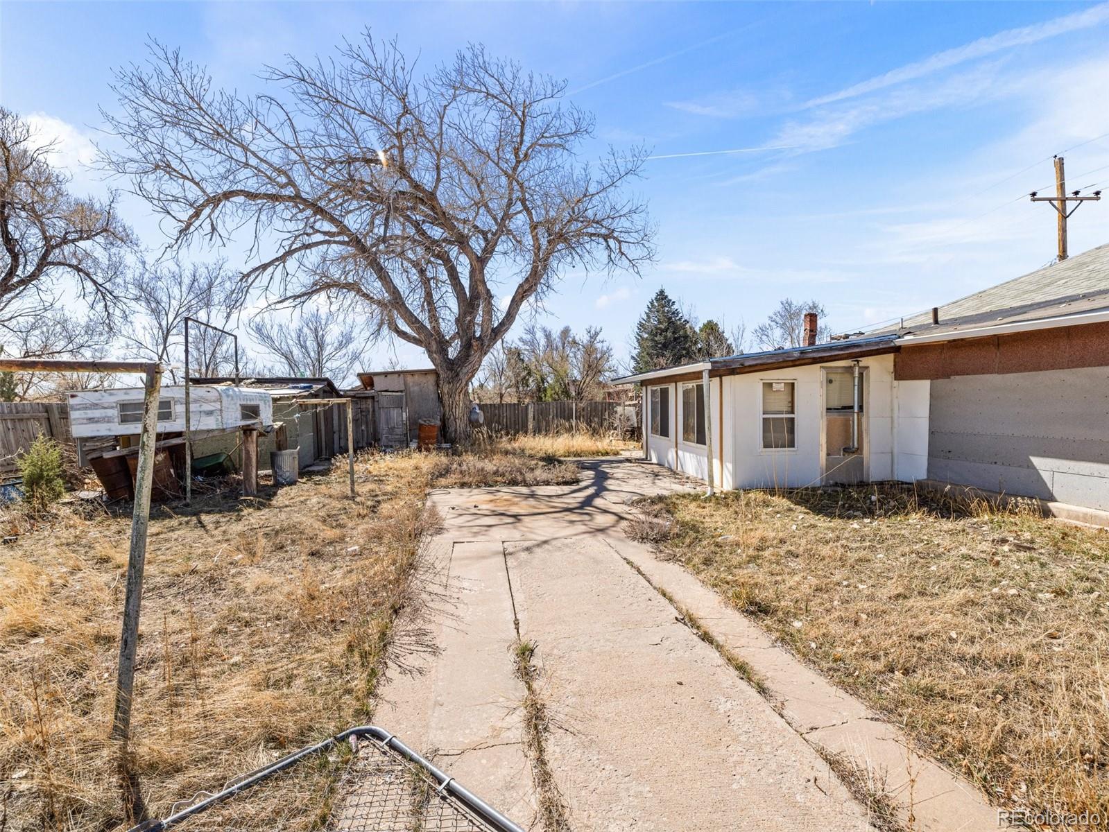 136 Sproull Avenue Walsenburg CO 81089