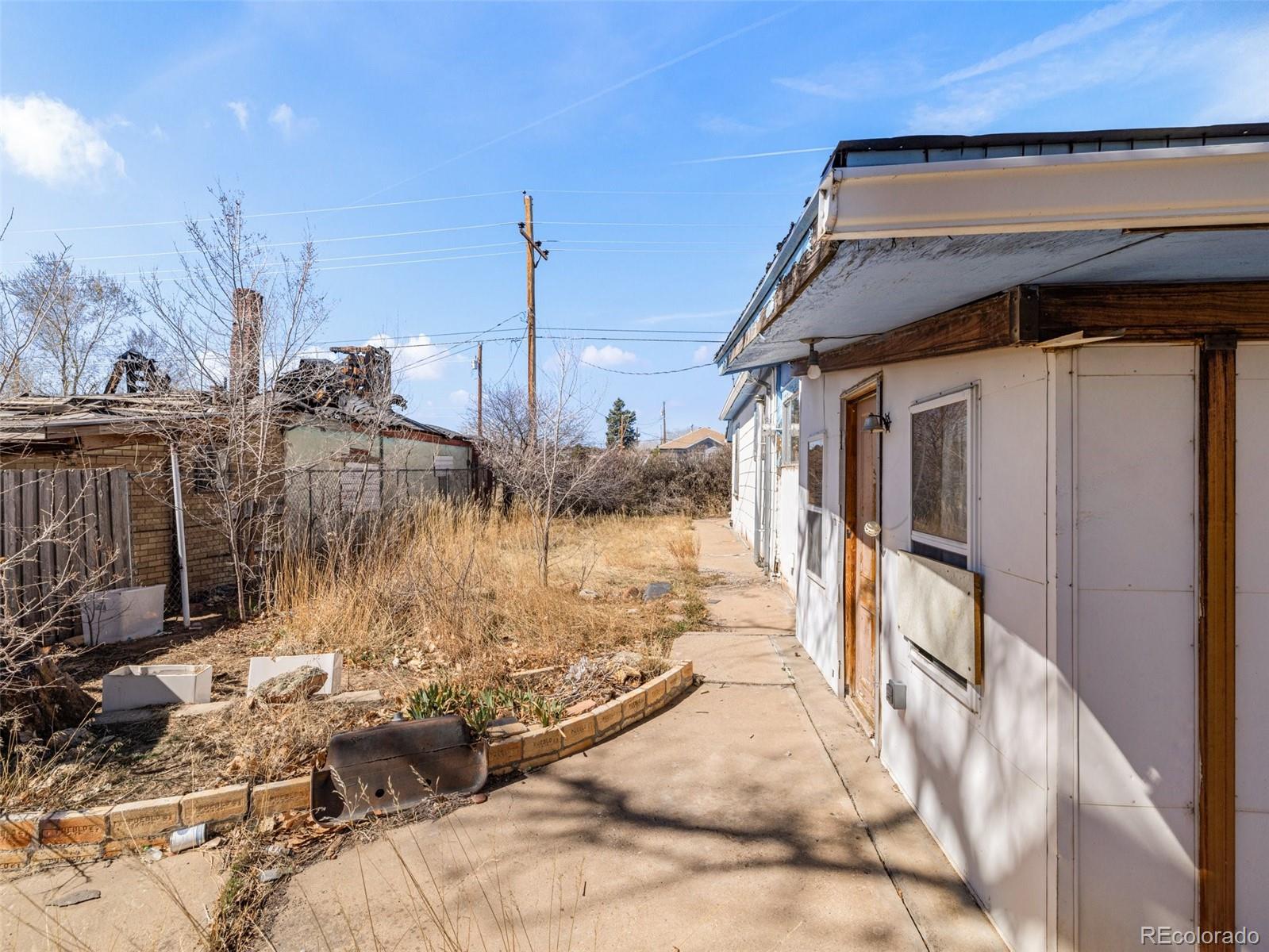 136 Sproull Avenue Walsenburg CO 81089