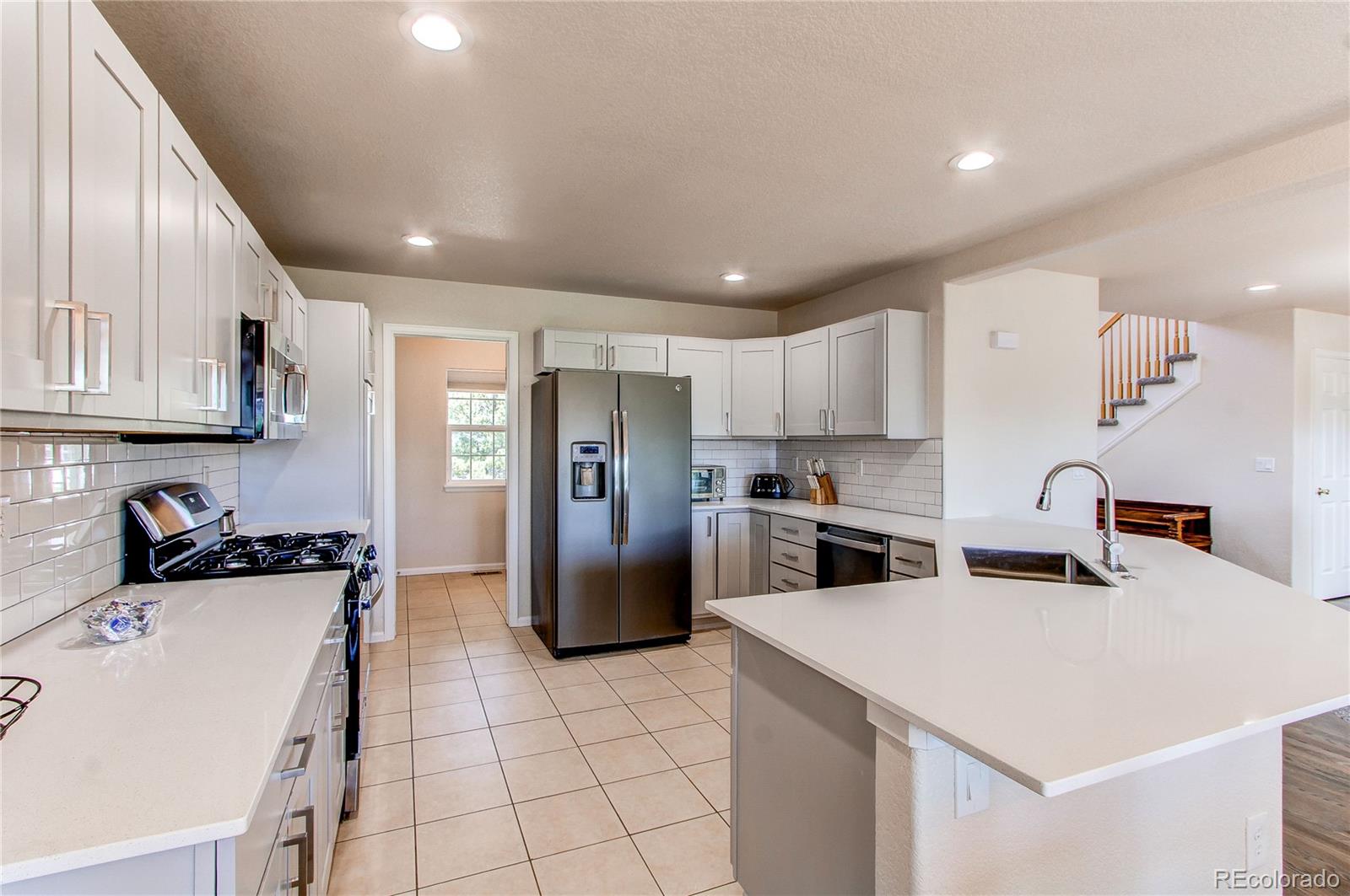 895 Antelope Drive W Bennett CO 80102
