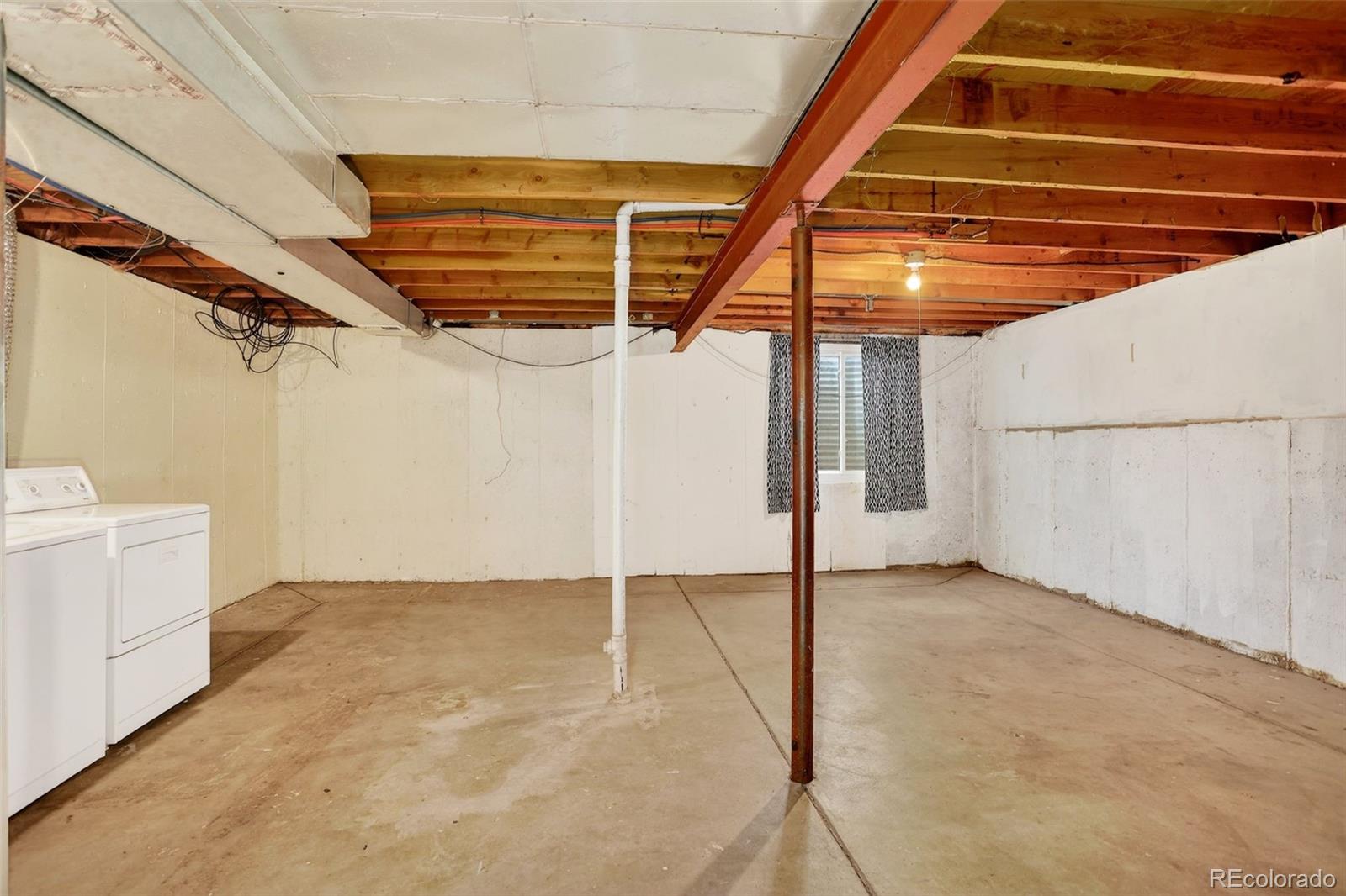 4550 Eugene Way Denver CO 80239