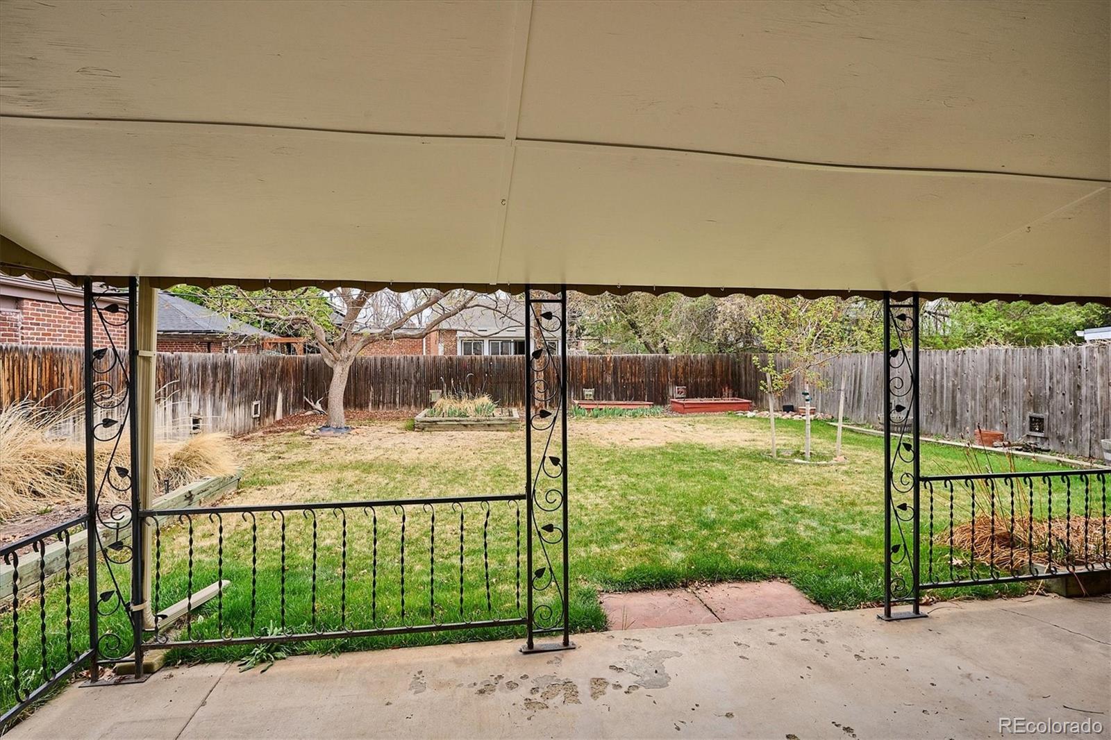 794 Niagara Street Denver CO 80220