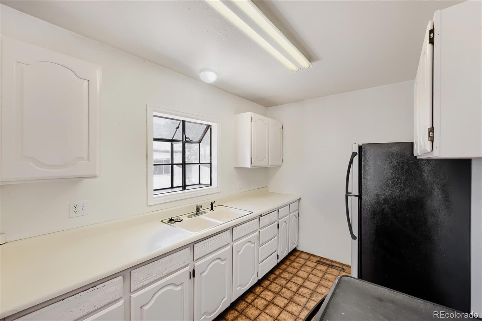 2032 Ridgewood Lane Pueblo CO 81005