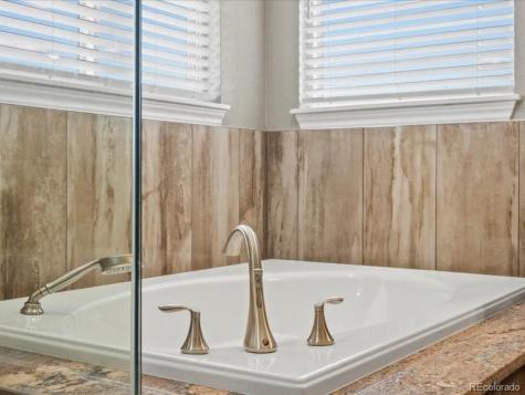 8346 Vivian Street Arvada CO 80005