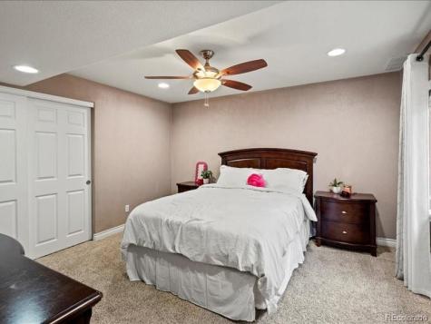 8346 Vivian Street Arvada CO 80005