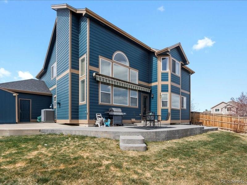 8346 Vivian Street Arvada CO 80005