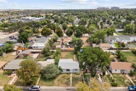 2356 Elmira Street Aurora CO 80010