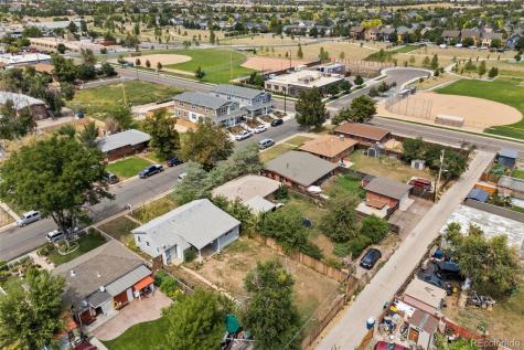 2356 Elmira Street Aurora CO 80010