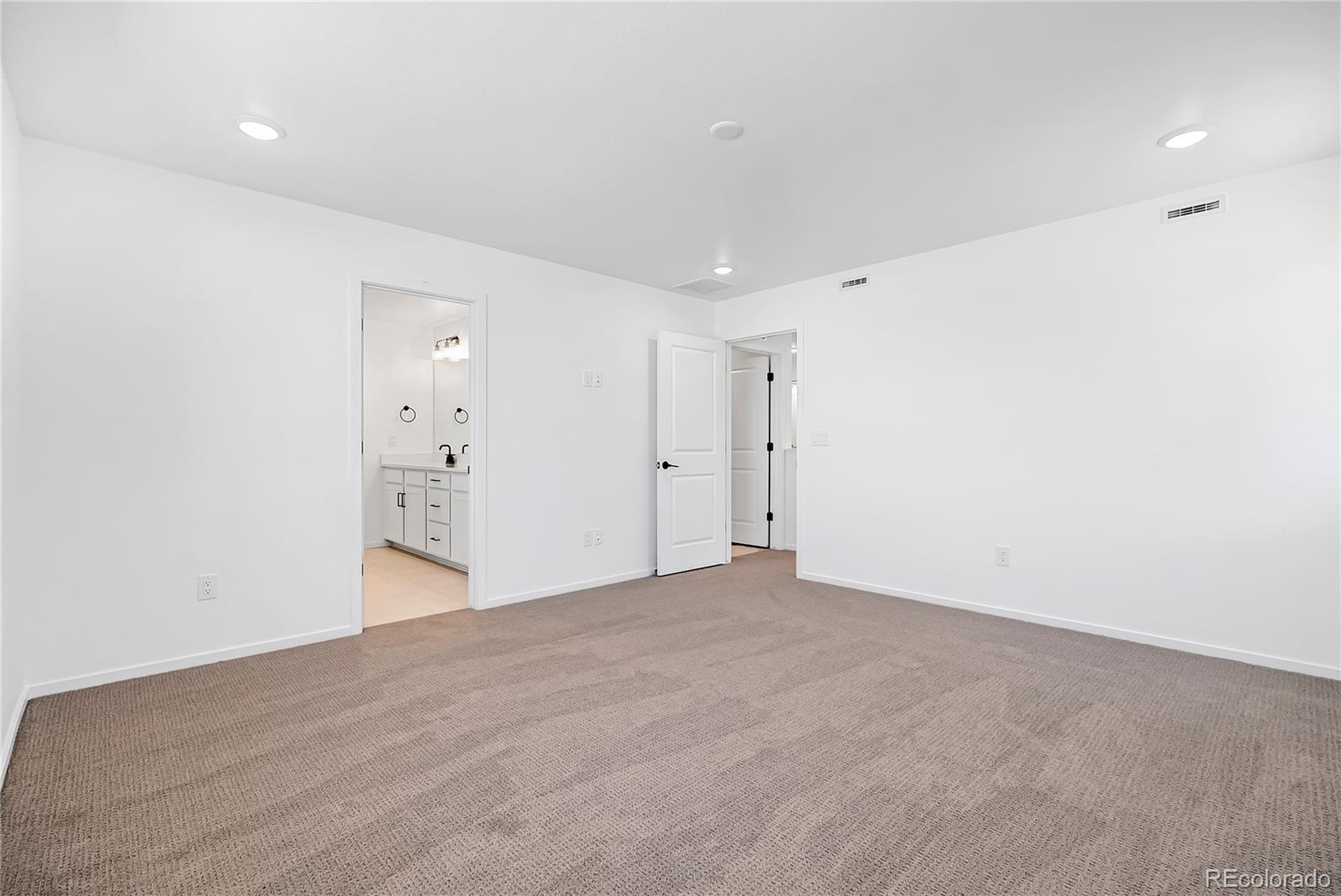 6911 Utica Avenue Longmont CO 80504