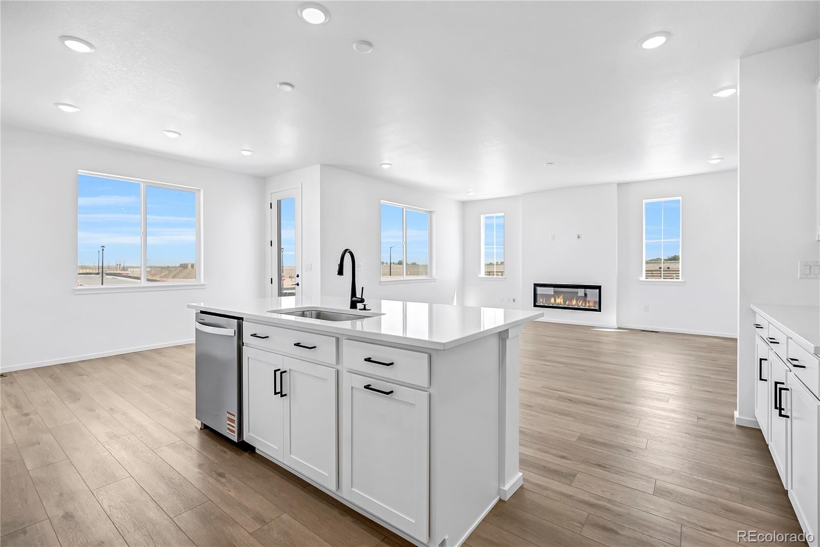 6911 Utica Avenue Longmont CO 80504