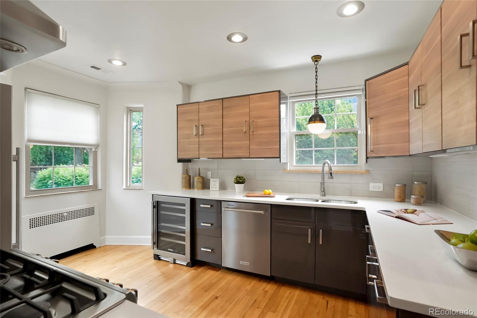 2227 N Locust Street Denver CO 80207
