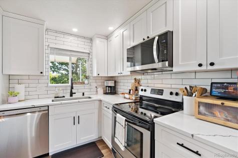 4962 S Field Court Littleton CO 80123